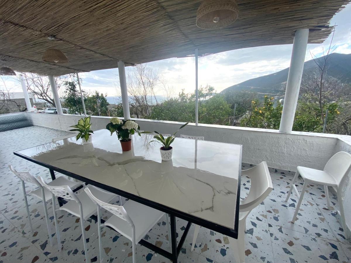 Maison Bellevue - 2 Bdrm Villa In Borsh Beach Exterior photo